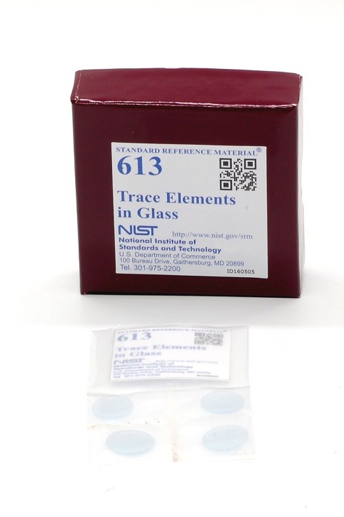 SRM 613 玻璃中的微量元素標準品